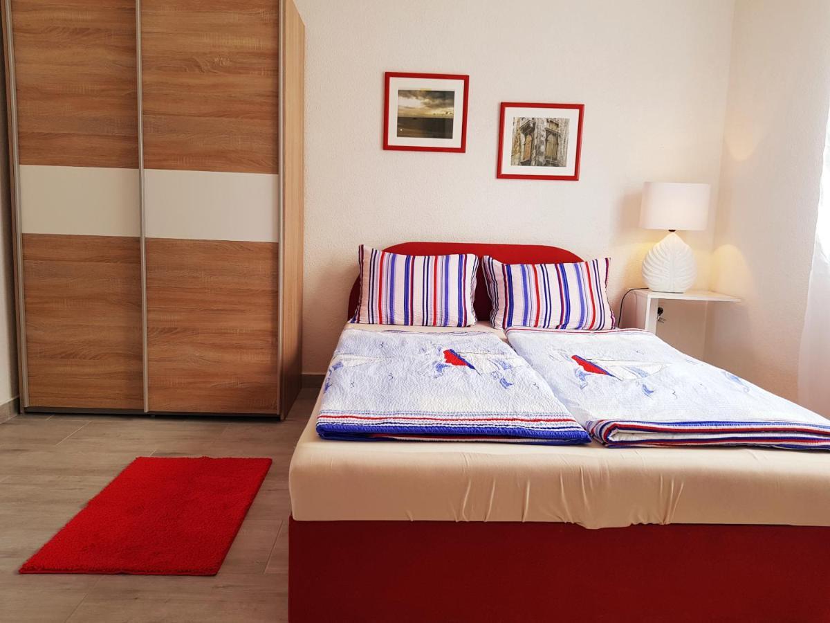 Apartament Pink Paradiso Rogoznica  Zewnętrze zdjęcie